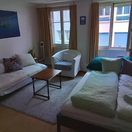Tiny Flat *